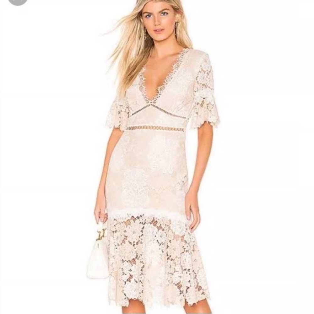 Revolve Saylor Flower Lace Light Cream & Off White Dress

Size Medium - WornOnce